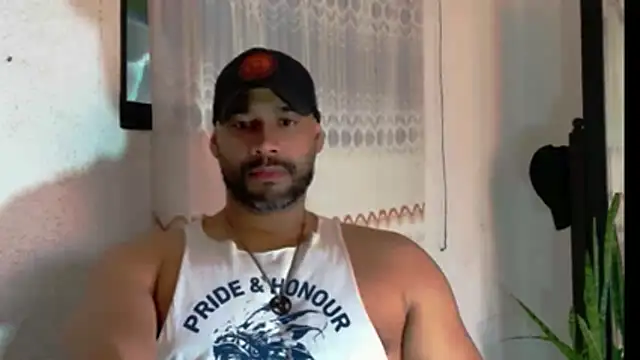 musclehetero's Live XXX Chat