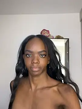 Živý XXX chat Riri_Blonde10