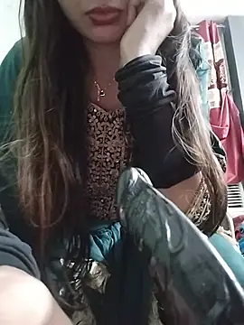 Noor_Darliing Adlı Modelin Canlı XXX Sohbeti