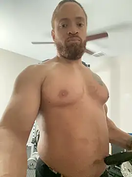 Fathero1time's Live XXX Chat