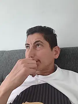 Tiger_cryad Chat XXX live