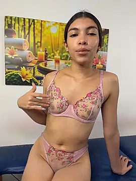 Kinky-Spa Live XXX Chat