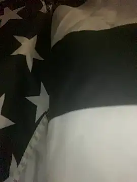 XXX chat uživo modela GusanoDelicioso