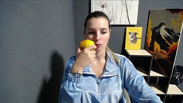 lady_olivia_n Live XXX chat