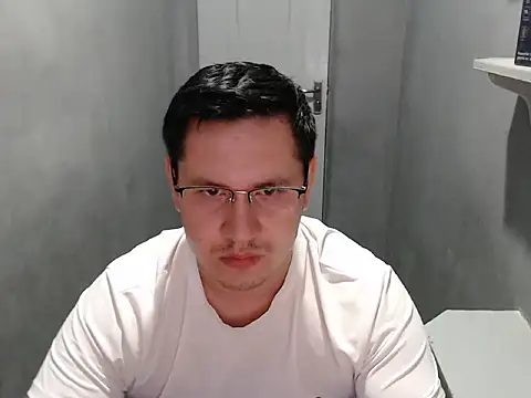 Онлайн чат XXX Max_Marlinn