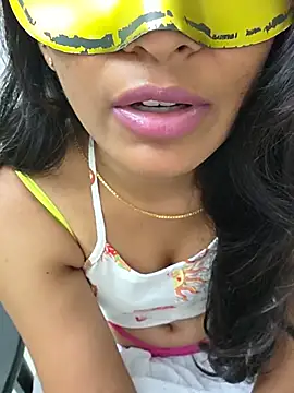 Sruthi04telugu's Live XXX Chat