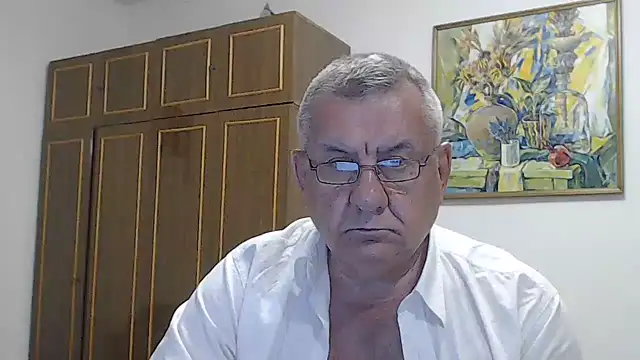XXX chat uživo modela machomale3