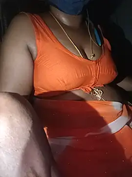 Tamil-hotwife's Live XXX Chat