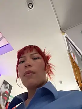 Zakura_66 Adlı Modelin Canlı XXX Sohbeti