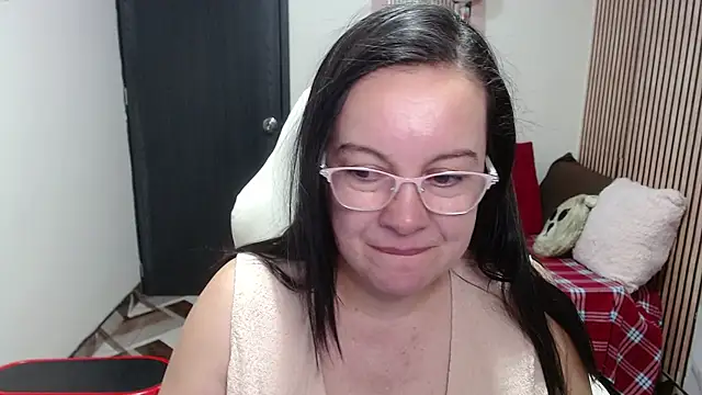 Sonialorens_ – Naživo XXX chat