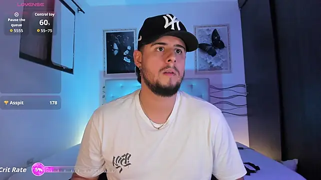 Ryan_evannss_ Adlı Modelin Canlı XXX Sohbeti