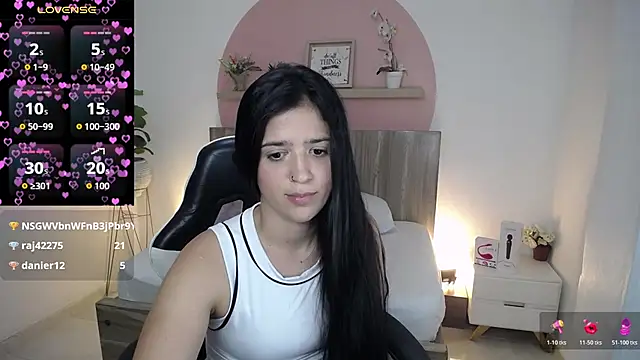 lucia_henao_ – Live XXX-chat