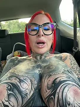 Chat +18 de CatCoxx ao vivo