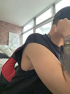 Chat XXX en directo de AlphaMasterXxx