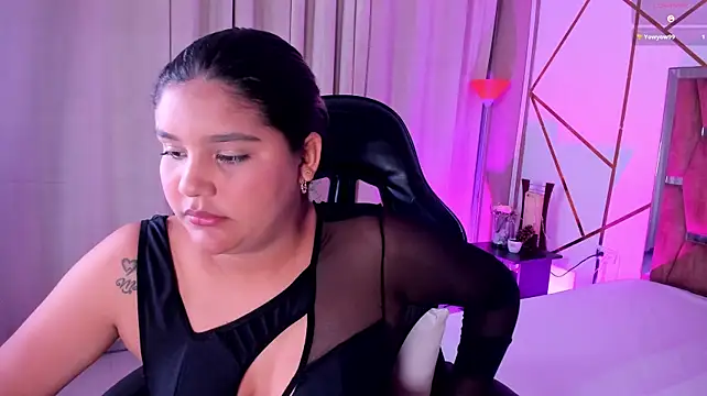 Chat XXX en directo de ZoeFerdi_