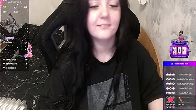 your_8a8y's Live XXX Chat
