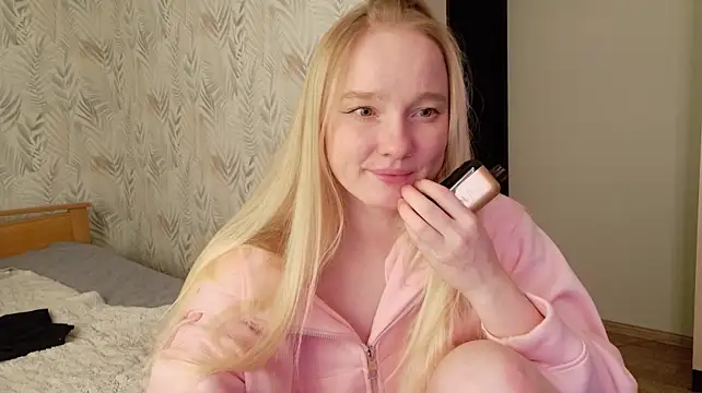 Shawty_Mia's Live XXX Chat