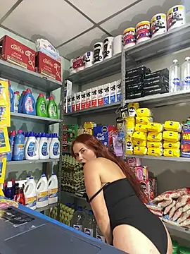 Chatroom XXX en direct de Queen_lorena