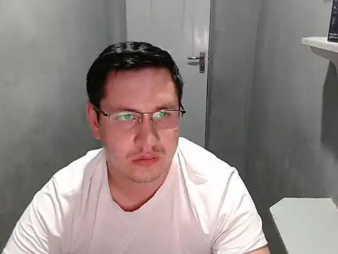 Max_Marlinn – Naživo XXX chat