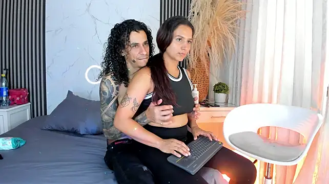 JackAndRosse_'s Live XXX Chat