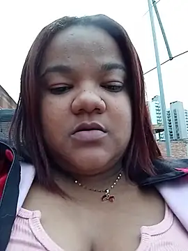 Chat +18 de Meellcarioca ao vivo