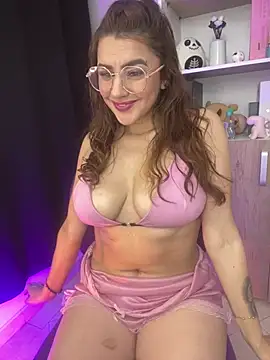 Chat +18 de Lu_perez ao vivo