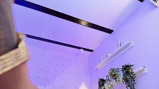 Tammysanz 现场XXX聊天