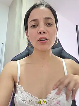 miaeyex Live XXX-chat