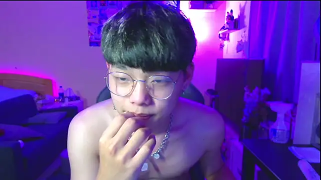 Hitoshi1210 Obrolan Langsung XXX