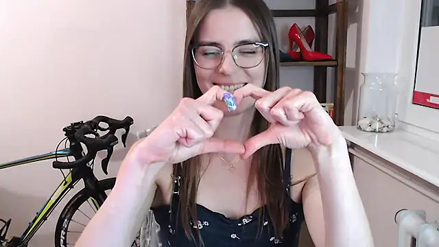 love_megi Obrolan Langsung XXX