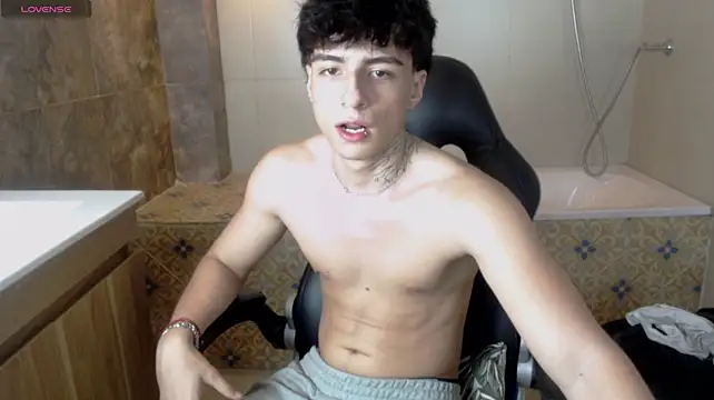 Nathan_Owen 现场XXX聊天