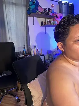 Chatroom XXX en direct de Mabelydani