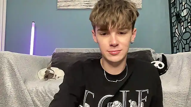 YourMilkyGuy Live XXX-Chat