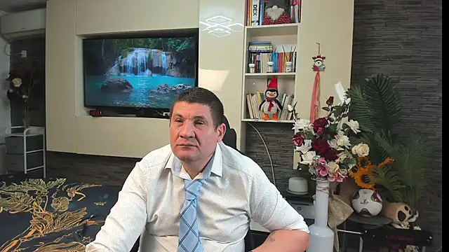Živý XXX chat SpartacusDaddy48