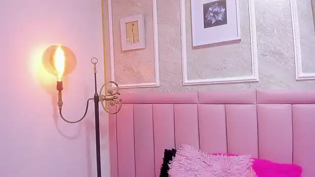 velvet_girll XXX чат на живо