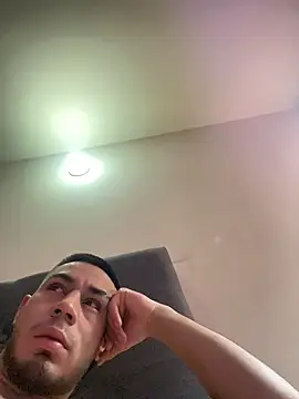 Chat XXX en directo de Taylor_DiamondBoy