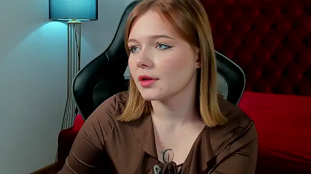 Czat XXX na żywo – ElinaVale