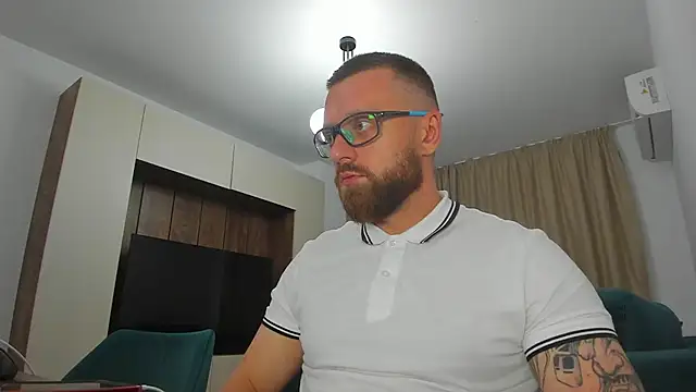 Chat XXX en directo de Findom_guy