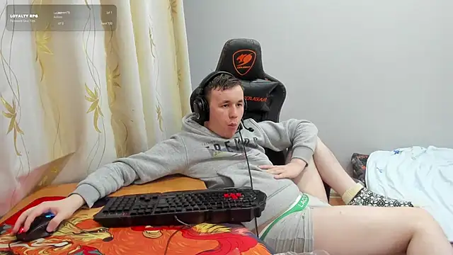 iliaskrislove's Live XXX Chat