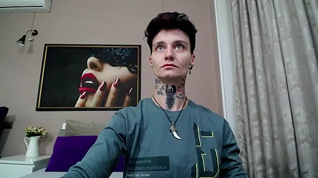 KennyXSX Adlı Modelin Canlı XXX Sohbeti