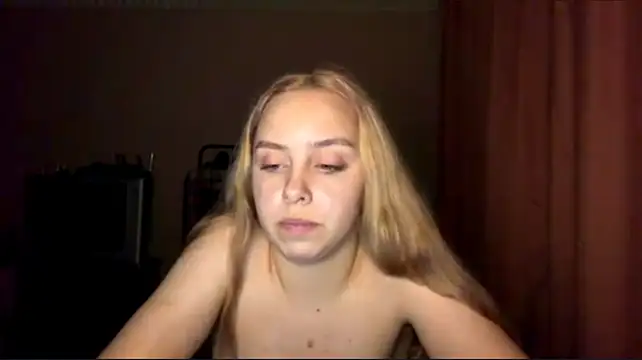 MadisonBuckaloo Adlı Modelin Canlı XXX Sohbeti