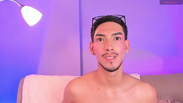 ApoloXanthos live XXX chat