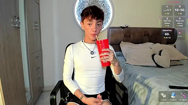 Czat XXX na żywo – Timothy_ros