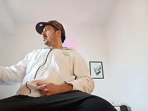 Czat XXX na żywo – DaddyCloudLatin