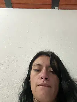 LiaCollings' Live XXX Chat