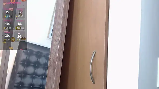 sandra_20のライブXXXチャット