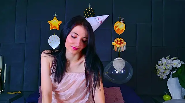 NicoleSinn Live XXX-Chat