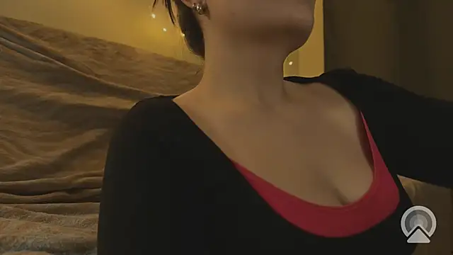 Feloraa's Live XXX Chat