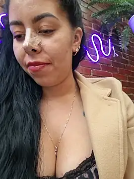 Chat +18 de Luianna ao vivo