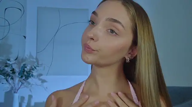 MilaVoss' Live XXX Chat